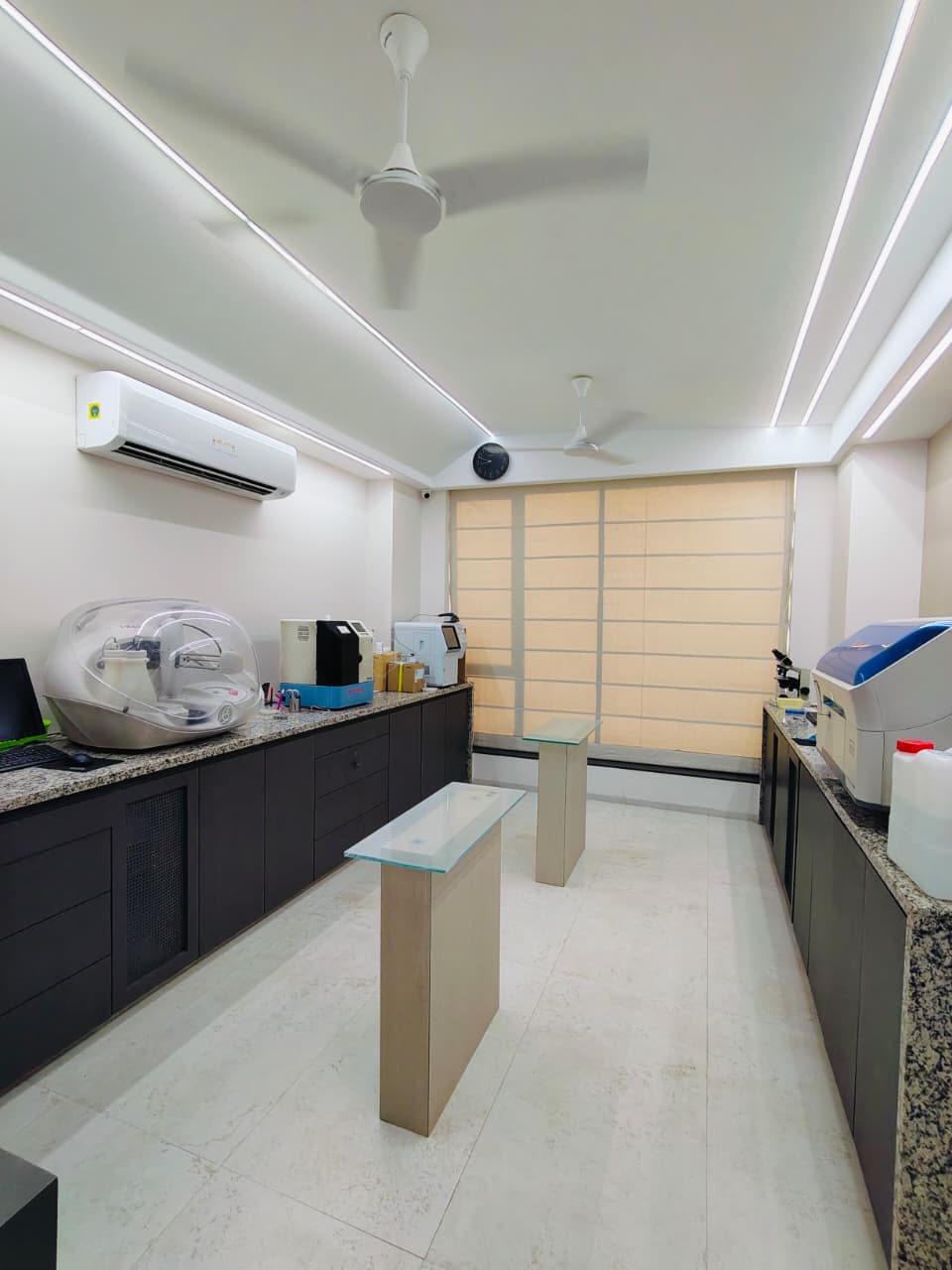 Shree Sai Pathology Laboratory — modern diagnostic equipment and clean lab environment in Bhuj